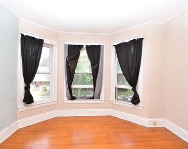 1146 Academy Street - Photo Thumbnail 13