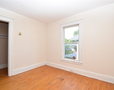 1146 Academy Street - Photo Thumbnail 14