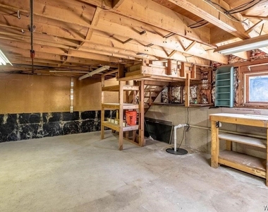 28 Mead St. - Upper Unit - Photo Thumbnail 47