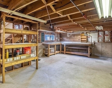 28 Mead St. - Upper Unit - Photo Thumbnail 46