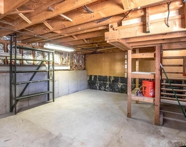 28 Mead St. - Upper Unit - Photo Thumbnail 48