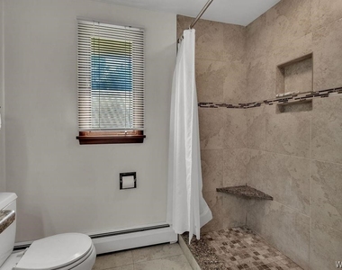 28 Mead St. - Upper Unit - Photo Thumbnail 41