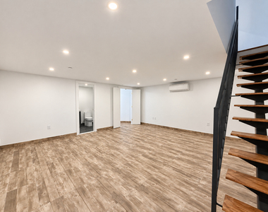 793 Sterling Place - Photo Thumbnail 6