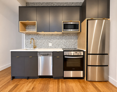 793 Sterling Place - Photo Thumbnail 4
