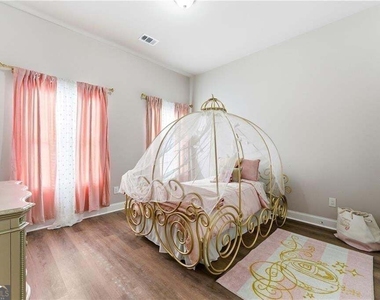 3360 Sarah Trail - Photo Thumbnail 45
