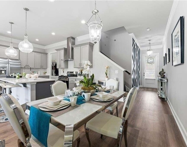 3362 Sarah Trail - Photo Thumbnail 10