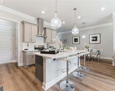 3374 Sarah Trail - Photo Thumbnail 18