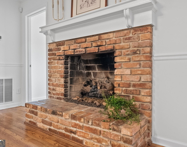 206 Fortson Drive - Photo Thumbnail 19