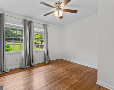 206 Fortson Drive - Photo Thumbnail 30