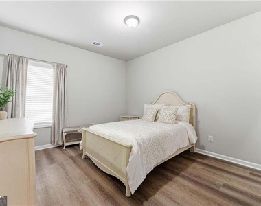 3380 Sarah Trail - Photo Thumbnail 51