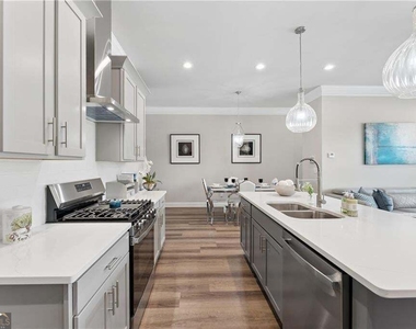 3380 Sarah Trail - Photo Thumbnail 14