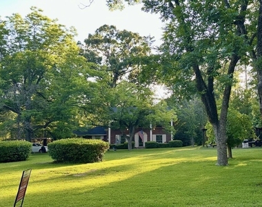 112 Geneva Street - Photo Thumbnail 2