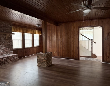112 Geneva Street - Photo Thumbnail 20