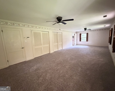 112 Geneva Street - Photo Thumbnail 13