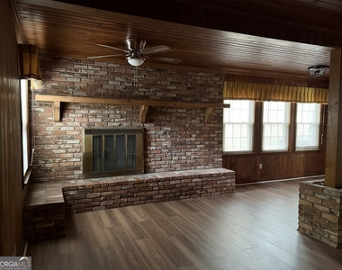 112 Geneva Street - Photo Thumbnail 21