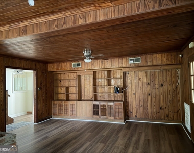 112 Geneva Street - Photo Thumbnail 22
