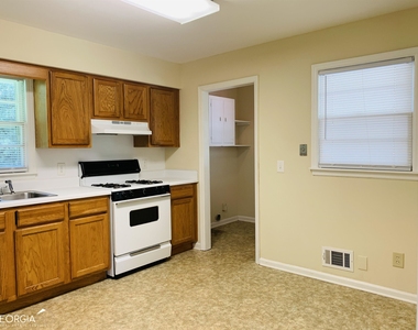 25 Martin Street - Photo Thumbnail 4