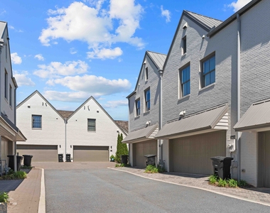 375 Sage Lane - Photo Thumbnail 29