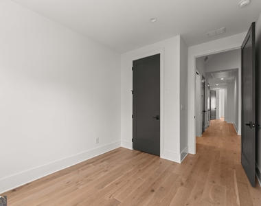 375 Sage Lane - Photo Thumbnail 26