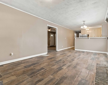 9169 Lakeview Drive Sw - Photo Thumbnail 8