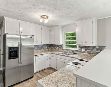 9169 Lakeview Drive Sw - Photo Thumbnail 10