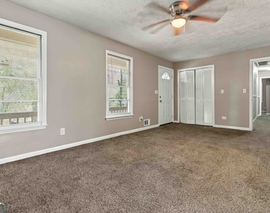 9169 Lakeview Drive Sw - Photo Thumbnail 7