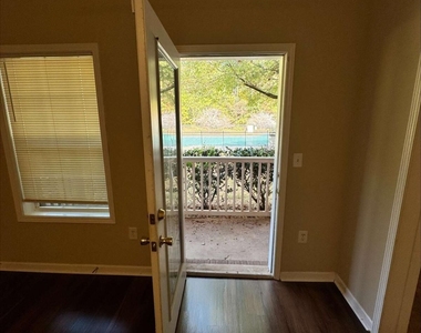 7712 Autry Circle - Photo Thumbnail 5