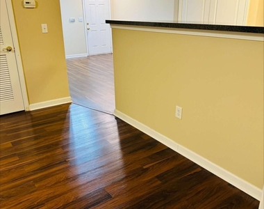7712 Autry Circle - Photo Thumbnail 6