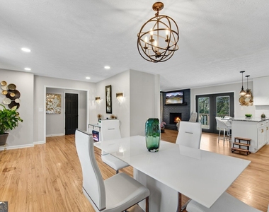 3941 Forest Drive - Photo Thumbnail 11