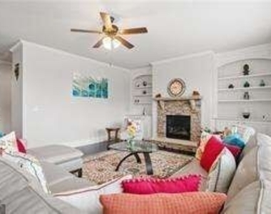 9115 Kidwell Circle - Photo Thumbnail 10