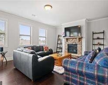 9115 Kidwell Circle - Photo Thumbnail 11