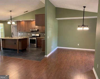 146 Sweetgum Road - Photo Thumbnail 4