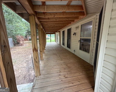 70 Golden Oaks Drive - Photo Thumbnail 13