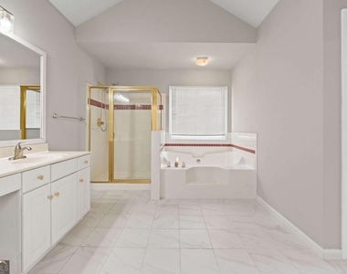 2878 Calhoun Square - Photo Thumbnail 27