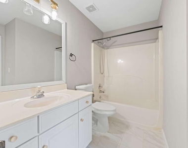 2878 Calhoun Square - Photo Thumbnail 34