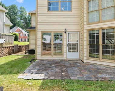 2878 Calhoun Square - Photo Thumbnail 40