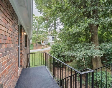 2430 Coosawattee Drive Ne - Photo Thumbnail 10