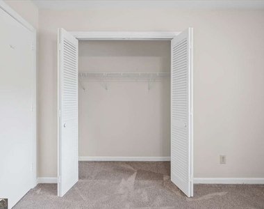 2430 Coosawattee Drive Ne - Photo Thumbnail 19