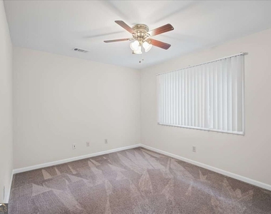 2430 Coosawattee Drive Ne - Photo Thumbnail 11
