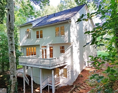 2130 Hickory Cove - Photo Thumbnail 4