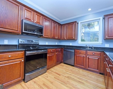 2130 Hickory Cove - Photo Thumbnail 17