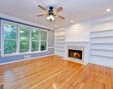 2130 Hickory Cove - Photo Thumbnail 13
