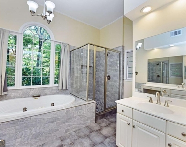 2130 Hickory Cove - Photo Thumbnail 25