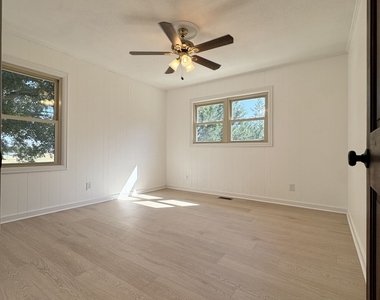 510 Taylor Smith Road - Photo Thumbnail 5