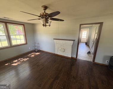 962 Bakers Bridge Road - Photo Thumbnail 5