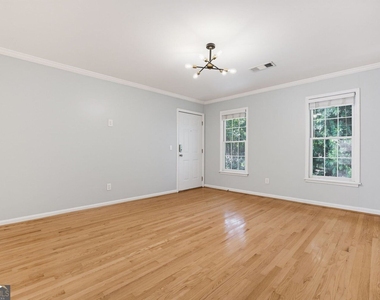 1101 Nw Collier Road Nw - Photo Thumbnail 9