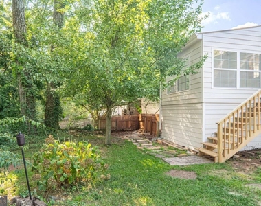 914 Bank Street Se - Photo Thumbnail 13