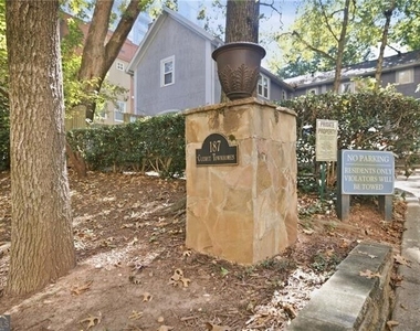 187 12th Street Ne - Photo Thumbnail 34
