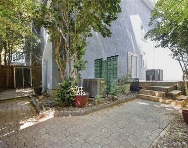 187 12th Street Ne - Photo Thumbnail 31