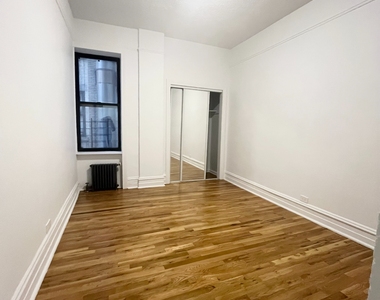 550 West 157th Street - Photo Thumbnail 3